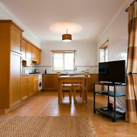Pedra Do Ouro Swimming Pool Apartment Pataias Luaran gambar