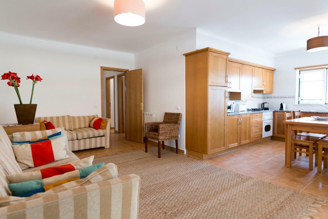 Pedra Do Ouro Swimming Pool Apartment Pataias Luaran gambar