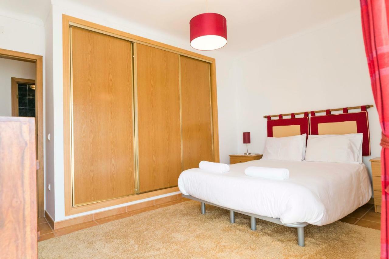 Pedra Do Ouro Swimming Pool Apartment Pataias Luaran gambar